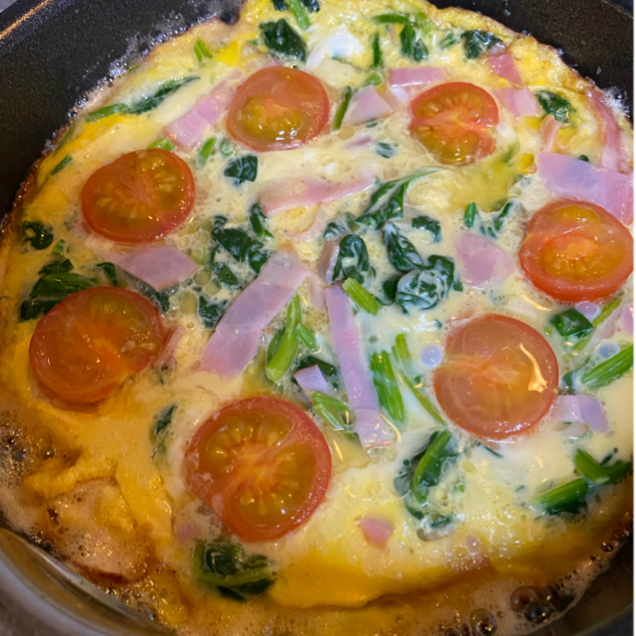 スパニッシュオムレツ トマトガーリックソースがけ業務用レシピ業務用商品キユーピ