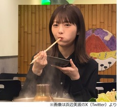 浜辺美波、今年一笑顔になった瞬間を明かす「その体験は初めてだった」 - モデルプレス