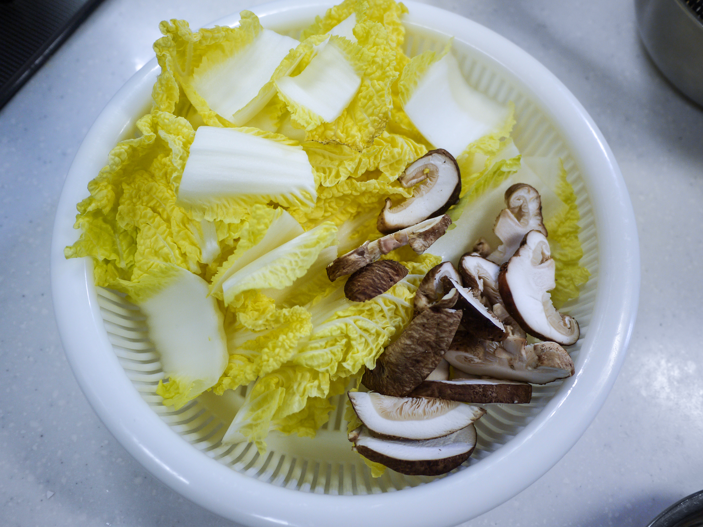 カップヌードル エッグカレー ビッグ 食べてみました！温泉卵をトッピングすることで味わえる“ドロうまさ”が美味すぎる一杯！きょうも食べてみました