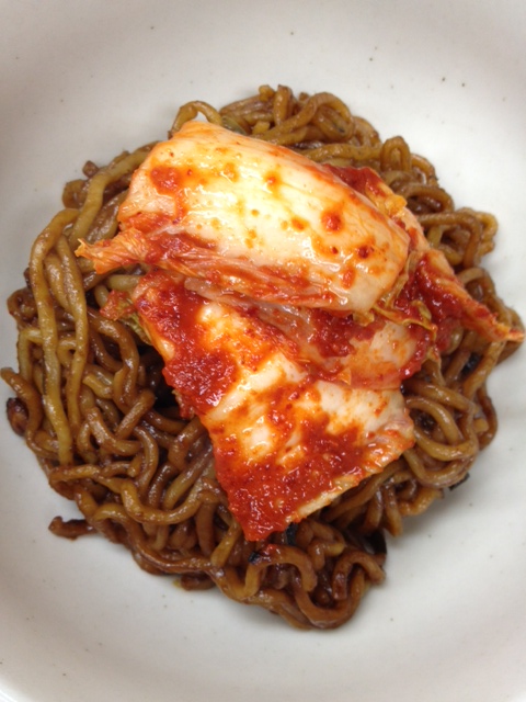 Amazon.co.jp:農心 ジャパグリ袋麺 140g 日本版3袋セット : 食品・飲料・お酒