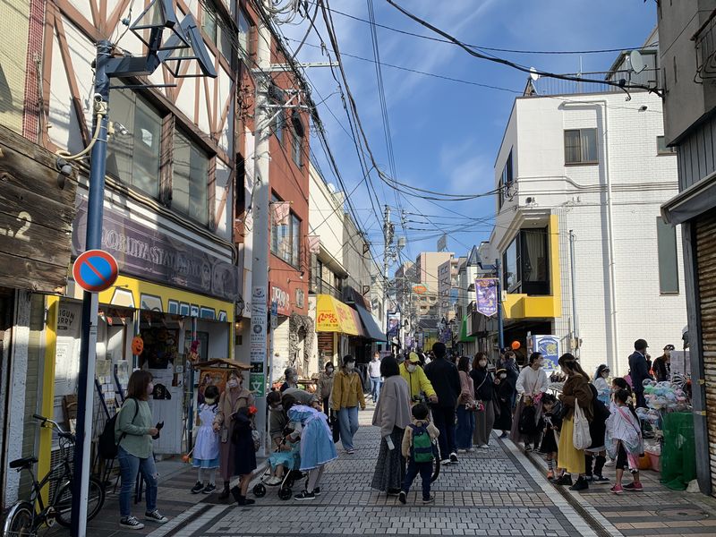 ぶらっと横須賀「どぶ板通り」＆「三笠ビル商店街」歩き ～ グルメでないけど ～ - 食いしん坊万歳 ～ほとんどＢ級～