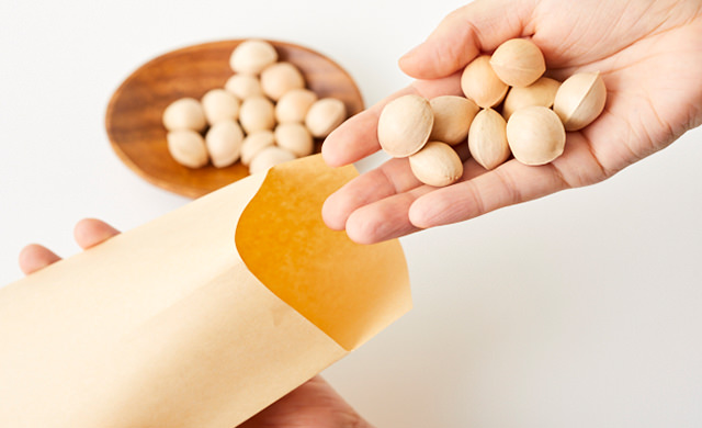 ぎんなんの食べ方まとめレンジ・フライパン・トースターで殻も薄皮も簡単にむける！ふるなび公式ブログ ふるさと納税DISCOVERY