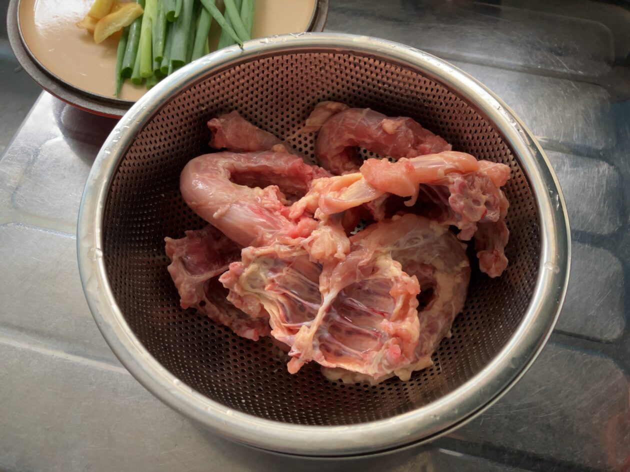 鶏ガラの下処理 by ☆メタボのレシピ☆クックパッド簡単おいしいみんなのレシピが392万品