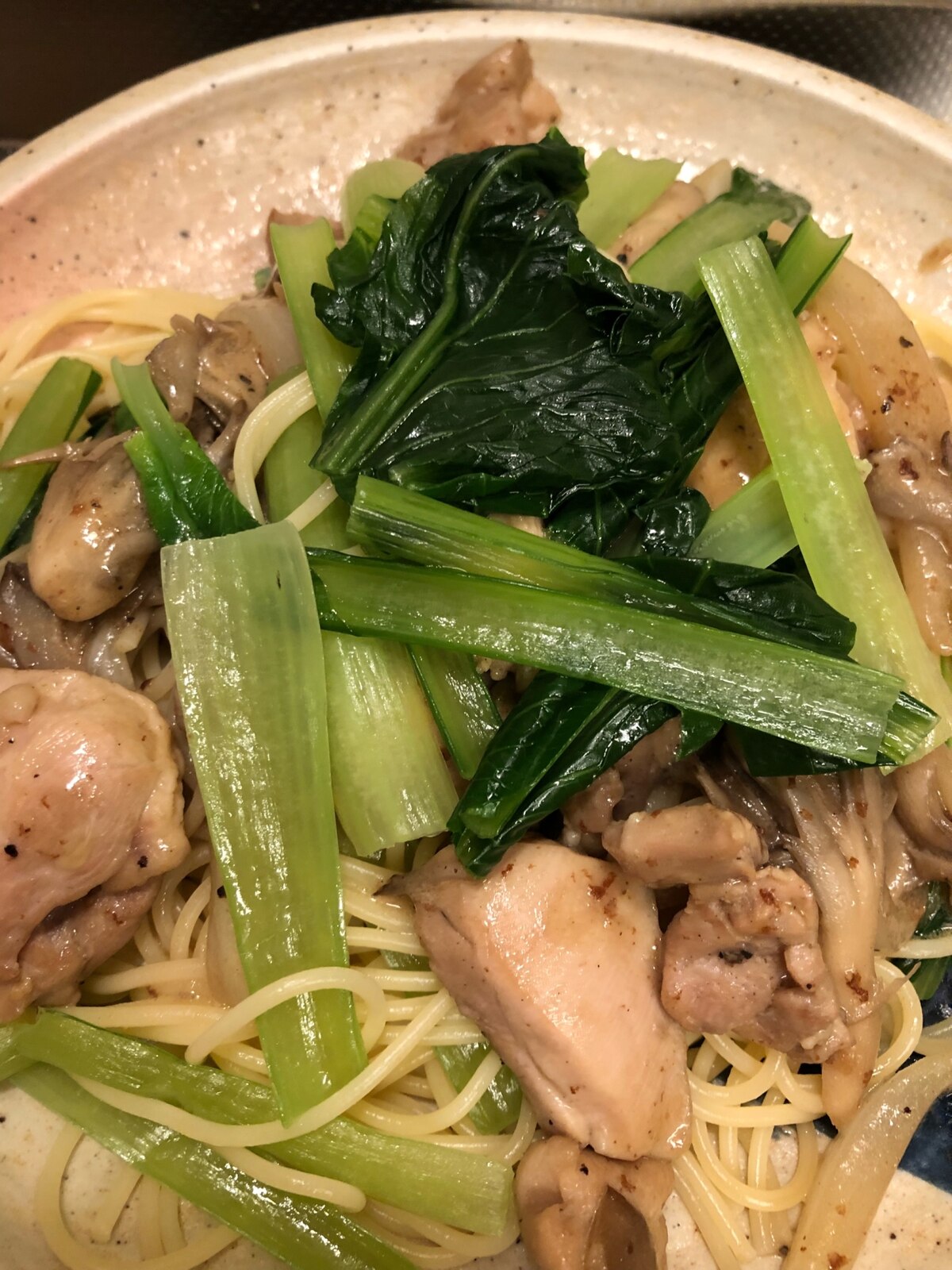 基本からアレンジまで！思わずつくりたくなる「鶏胸肉 パスタ まいたけ」のレシピ集クックパッド