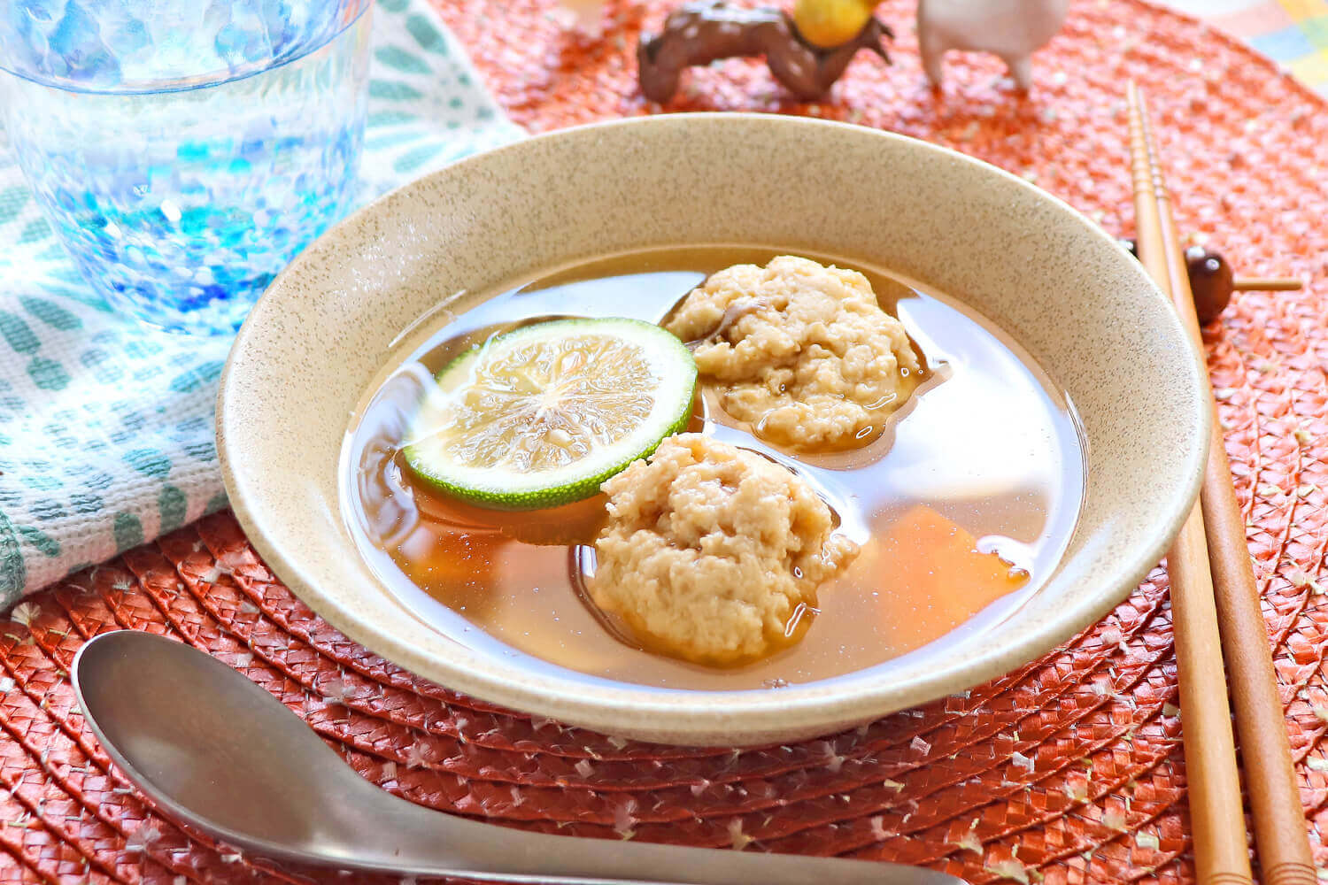 食遺産レポート果物のプロおすすめ🧑‍🍳 かぼすを丸ごと使った「かぼす鍋の豚しゃぶ」🍲 かぼすの爽やかな香りが広がります🌼石田靖入山杏奈和歌山紀の川市かぼす豚しゃぶ鍋かぼすレシピかぼす料理発見食遺産食遺産あなたのレシピ残させてください