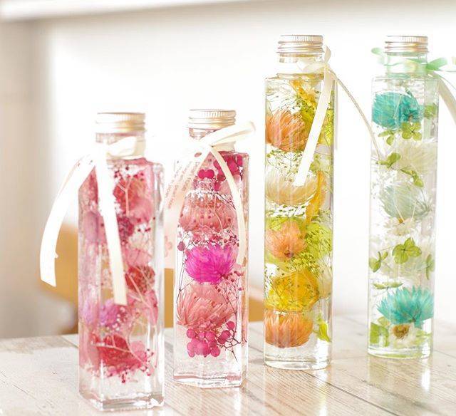 100均ダイソー フラワーボトルの作り方 ②ダリアフラワーインテリアDIY 葉と花のアトリエCREA