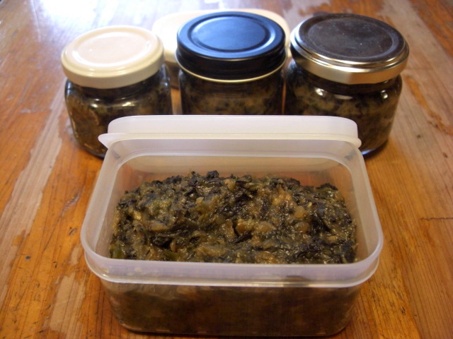 紫蘇ジュース残った紫蘇でにんにく紫蘇味噌