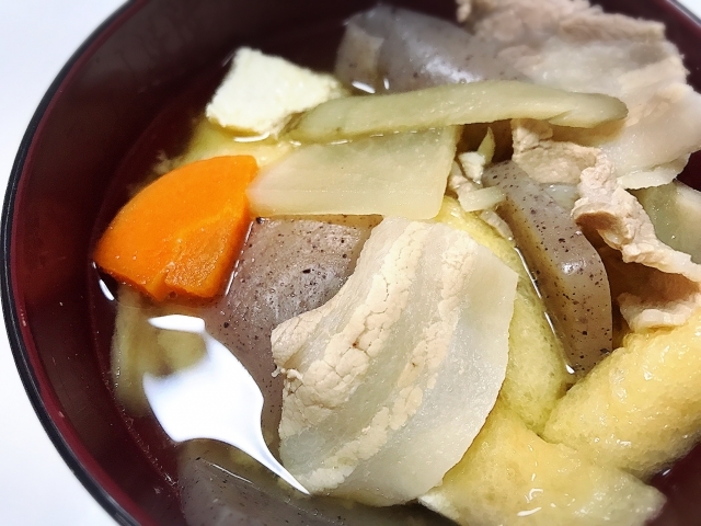 豚汁が余った時・保存は冷蔵庫で何日？冷凍できる？余らせないコツ教えます！栄養士妻のかんたん料理と便利な暮らし