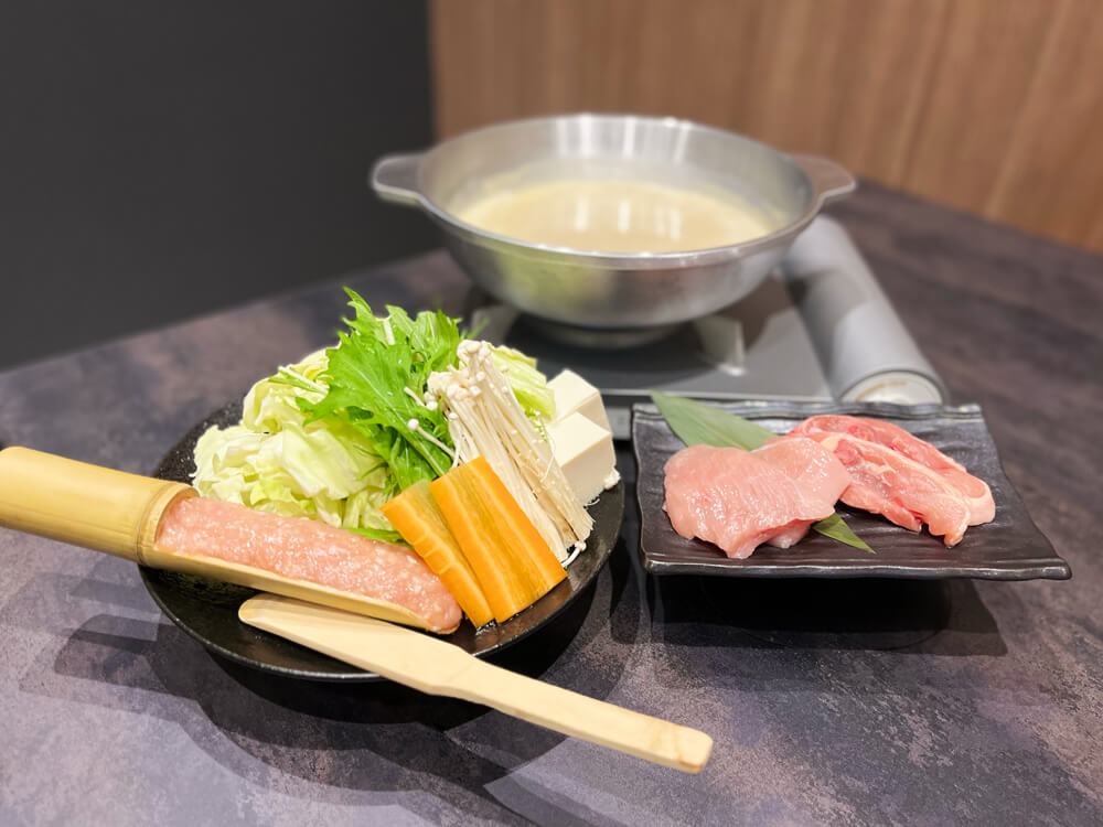 水炊き』あの博多華味鳥の味を自宅で！〜にわかのひとり鍋⑦〜にわかの福岡カメラ散歩 ～写真＆カフェ＆糸島暮らし～