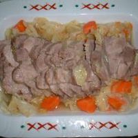 みんなで食べるとさらにおいしい大皿料理「パエリア風炊き込みご飯」。小堀紀代美さんに教わる ル・クルーゼ を使ったレシピ③& Le Creuset幸せな食卓をつくるキッチンウェア。& Premiumアンド プレミアム