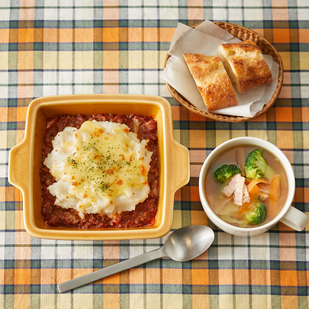 京都洋食 寒の戻りに食べたい熱々グラタンランチ「グラタンハウス ラヴィエンヌ」 - Kyotopiキョウトピ京都情報・観光・旅行・グルメ