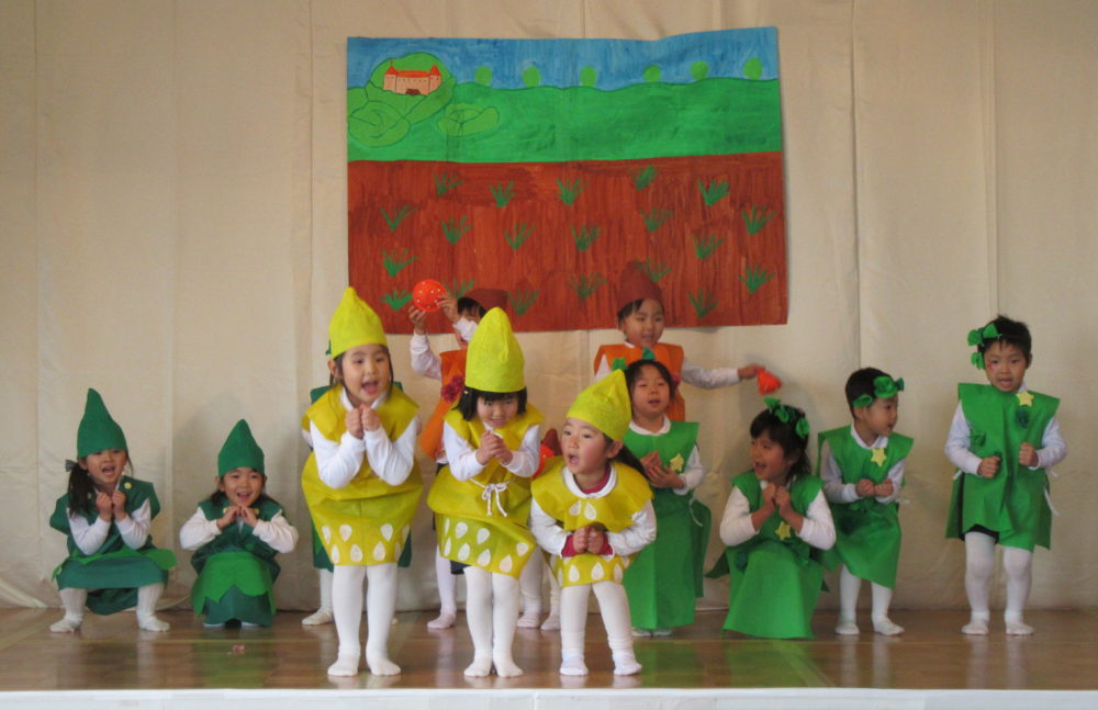 絵本『やさいのパーティーおおさわぎ』の内容紹介 あらすじ- さくら ともこ - 吉村 司絵本屋ピクトブック