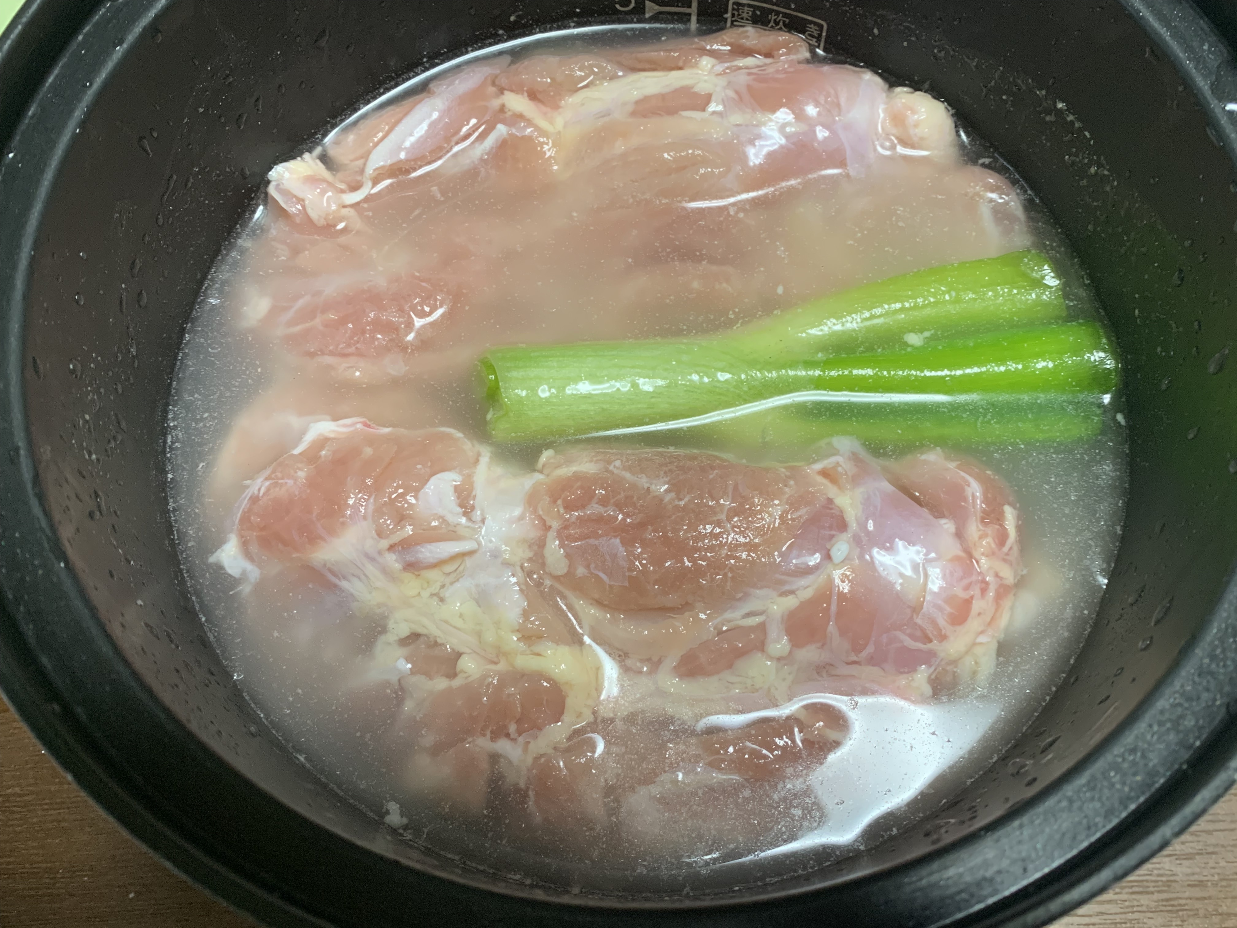 タイの味を自宅で♪ 圧力鍋で作る絶品カオマンガイのレシピ