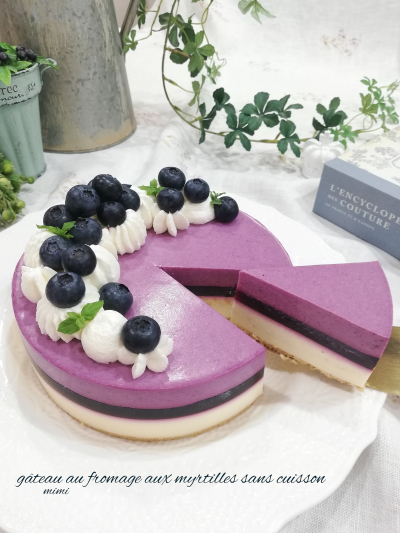 スタバ新作「ブルーベリーレアチーズケーキ」を注文してみた 進撃のグルメ- エキスパート - Yahoo!ニュース