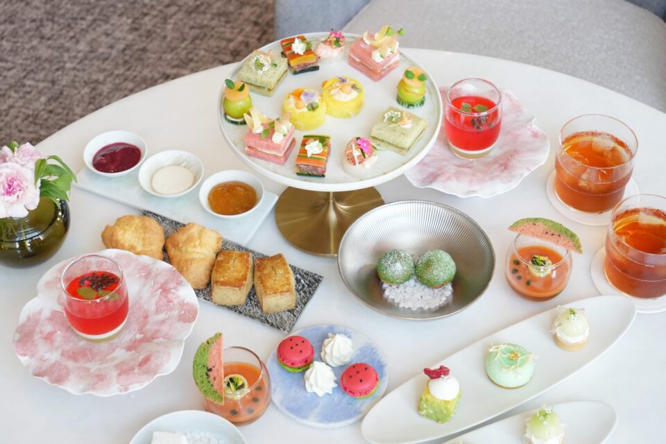 ザ・リッツ・カールトン東京」のケーキすべて実食！ 自慢の手土産＃43：アエラスタイルマガジン