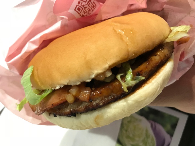 今年は3種類の“タツタ”が勢揃い！初のグリルポークパティとオニオンジンジャーソースによる新バージョンも！「チキンタツタ」「チキンタツタ和風おろし」「ポークタツタ」5月17日 金 より順次期間限定販売日本マクドナルド株式会社