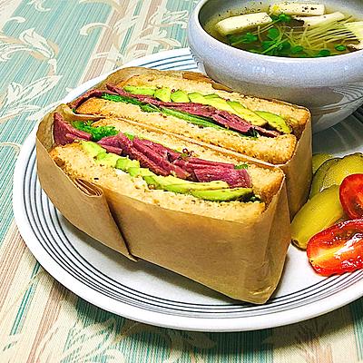 サンドイッチ屋の包み方