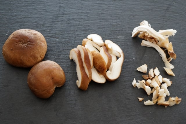 シイタケ嫌いな人でも食べられる？ 原木しいたけの秘密hontabe