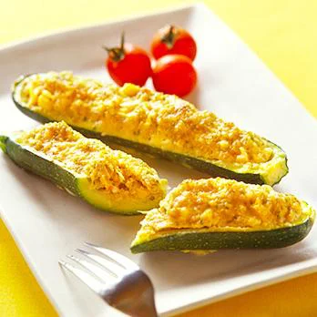 鶏ひき肉とズッキーニの甘みそ炒め