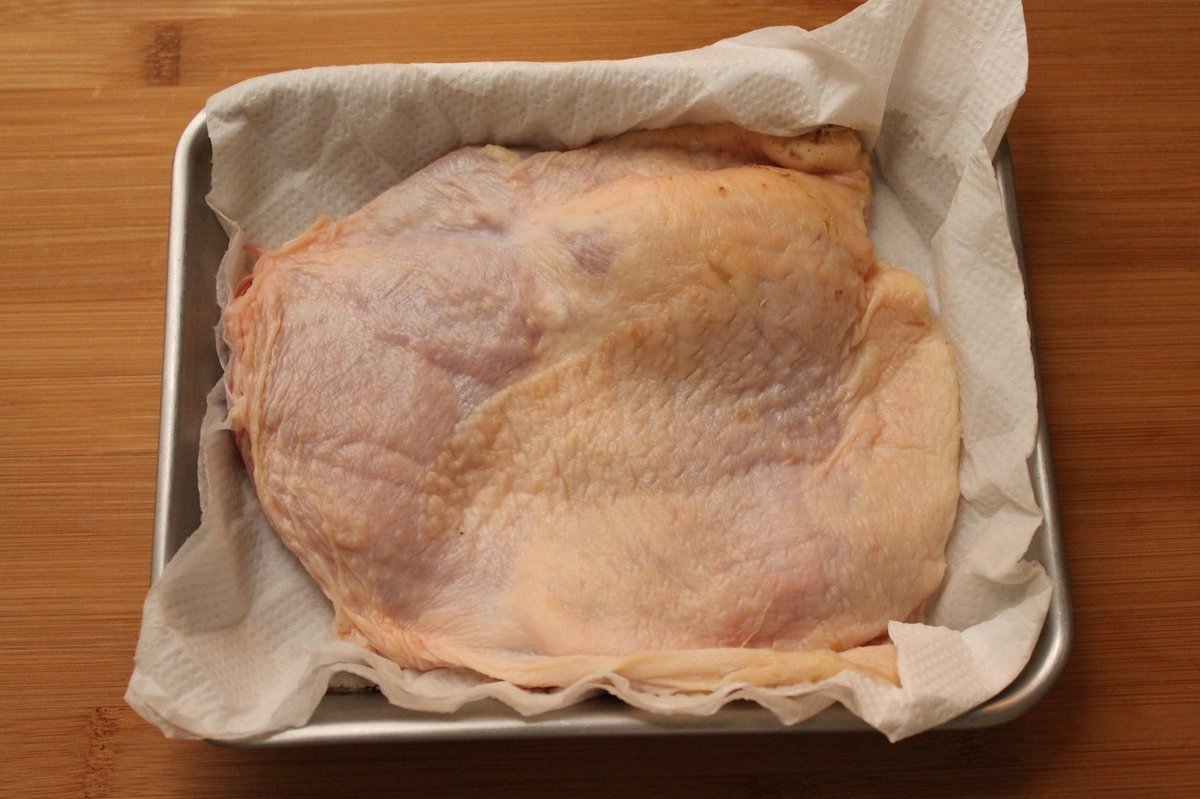 ストウブ ピュアグリル 26cm 40509-377 黒<> フライパン グリルパン グリルパン焼き 魚焼き グリル フライパン 販売 グリルパンステーキ焼き 焼肉 焼き器 チキン厨房館Amazonstaub ストウブ 「 ピュアグリル ラウンド ブラック 26cm- グリルパン