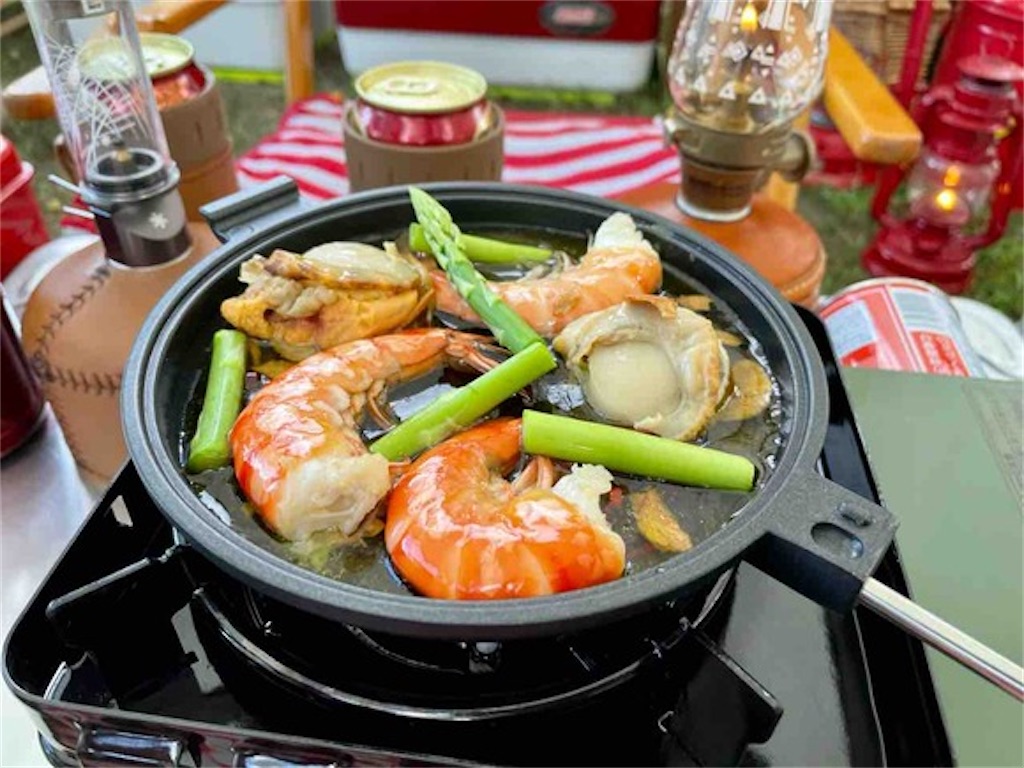 えびとトマトのアヒージョ風鍋