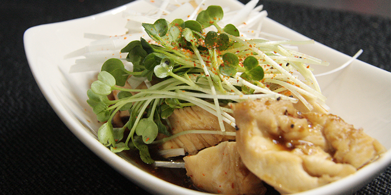 鶏もも肉でつくる「鶏チャーシュー」のレシピ・作り方