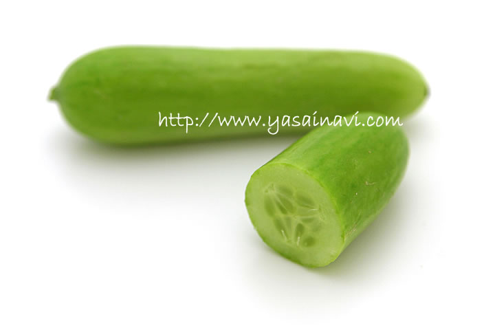 今、きゅうりを切ったら普通なら白いのに、全体的に透明と言うか中まで水が浸透し- Yahoo!知恵袋