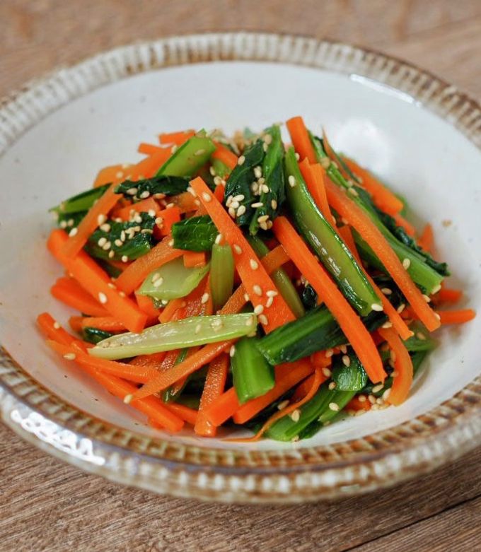 小松菜を美味しく食べる 三色ナムル