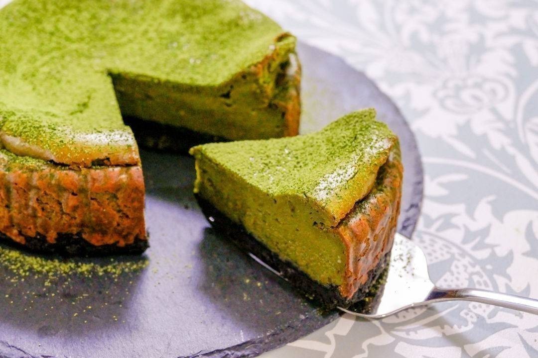 抹茶ドリップケーキ .抹茶生クリームケーキ抹茶ケーキドリップケーキ抹茶クリームバスケット絞り バスケット絞りケーキキャラクター ケーキ オーダーケーキキャラチョコデコレーションケーキショートケーキチョコレートケーキキャラチョコ