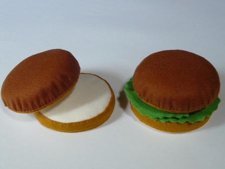 フェルトのハンバーガーストラップTopics 手作りなら、思いのママ