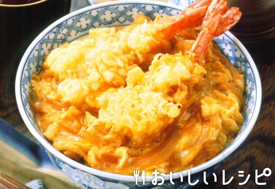 エバラ食品 公式食べたいと思った人は🥢 おはし で教えてください！ふわふわ卵入り！すき焼き風うどんレシピ豚肉をたっぷり使ったすき焼き 風うどんレシピ。 ふわっとした卵を入れることで、いつもと違う新鮮な焼きうどんに！ 「すき焼のたれ」を活用した