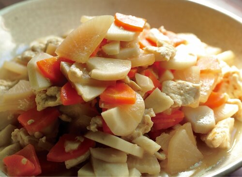 沸騰ワード10いつもご視聴ありがとうございます😊 子どもから大人まで大満足‼️ 🍳スパイシーロールキャベツご飯🍳のレシピを公開‼️ 🌟 キャベツの甘み 🌟チーズの塩味 🌟ミートソースのスパイシーさ が絶妙にマッチ👍✨ 作ってみたら志麻さんの沸騰ごはん で投稿を