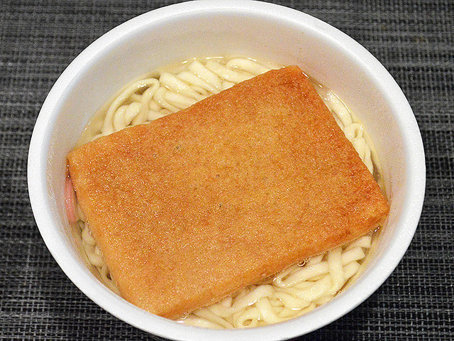 これは革命！カップヌードルの残り汁をレンチン3分「新感覚茶碗蒸し」が胃袋掴む旨さ - macaroni