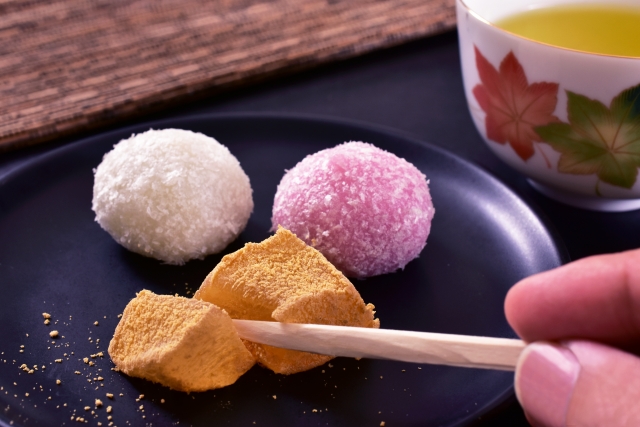 和菓子作家 坂本紫穗さんってどんな人？どこで購入できる？教室も？アートすぎるインスタや経歴について