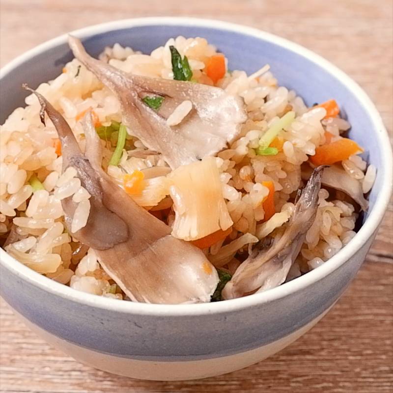 食欲そそる♪ ホタテのしょうが炊き込みご飯