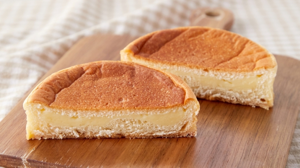 チーズケーキマニアのお店はチーズケーキパラダイスだった！ 『テリーヌバスクチーズケーキ東京』～黒猫スイーツ散歩 秋葉原編③～さんたつ by 散歩の達人