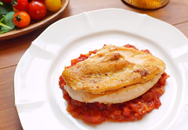 止まらないおいしさ🤤カリカリチキン, ⁡, ⁡, ⁡, お箸か止まらないおいしさ🤤💕, 味付けした鶏肉を焼くだけ！,おつまみにもぴったりだよ🍻♡, ⁡, ⁡, ⁡, 大人2人前 ⏰所要時間10分, ⁡, 鶏もも肉300g, A鶏がらスープの素小さじ1,A料理酒大さじ1, A塩コショウ適量, Aにんにく すりおろし 4~5cm, □片栗粉大さじ2, □ごま油大さじ2, ⁡, 1,