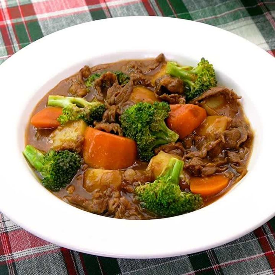 ビーフシチューに合う献立29選！手作りのおもてなしにも最適なご飯とおかずをご紹介ネスレ日本 製品情報サイト