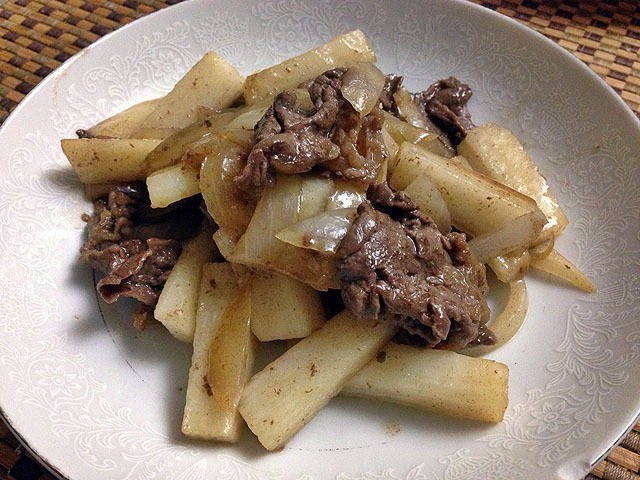 牛肉と長芋の梅塩煮