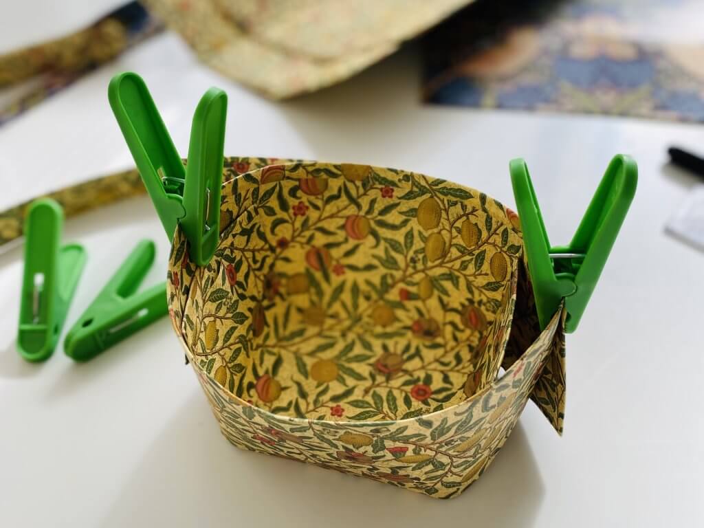 牛乳パックの編み籠 - つくるん広場