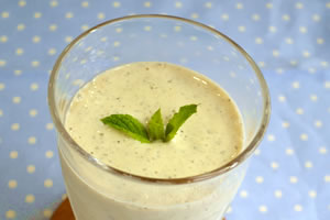 豆乳バナナジュースバナナとパイナップルの情報発信バナナ・パイン研究所