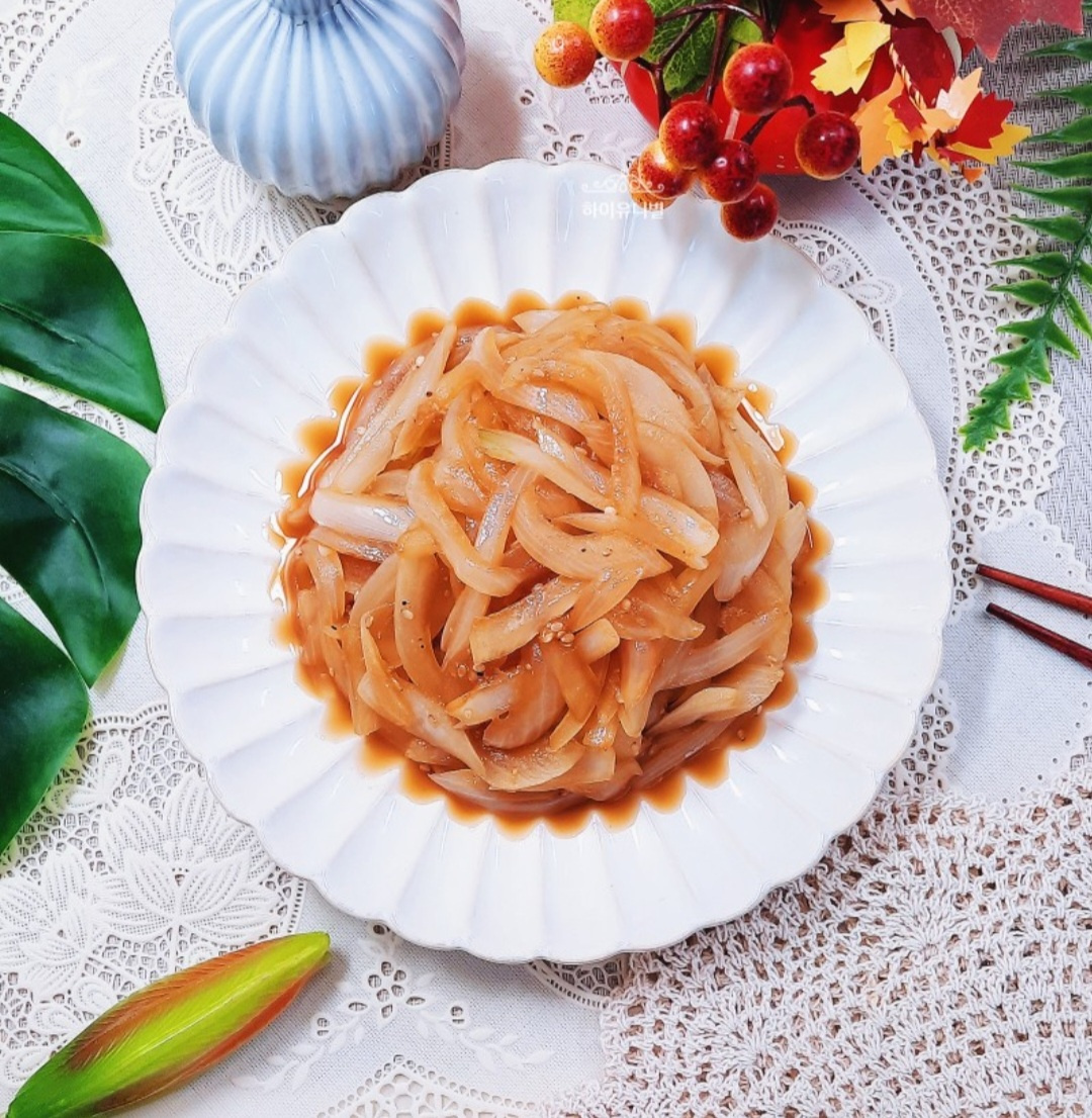 玉ねぎが激ウマ 簡単で人気のおかずレシピ！甘くてとろける新玉ねぎの生姜焼き レシピ・作り方Tasty