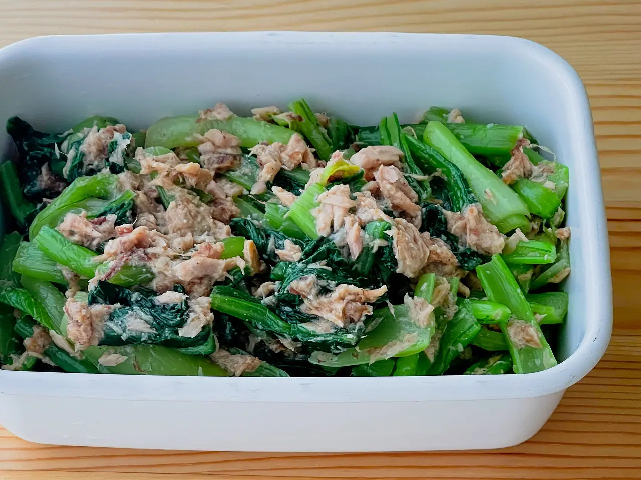 小松菜とツナのごまあえ 箸休めにぴったりな簡単レシピ・作り方Tasty