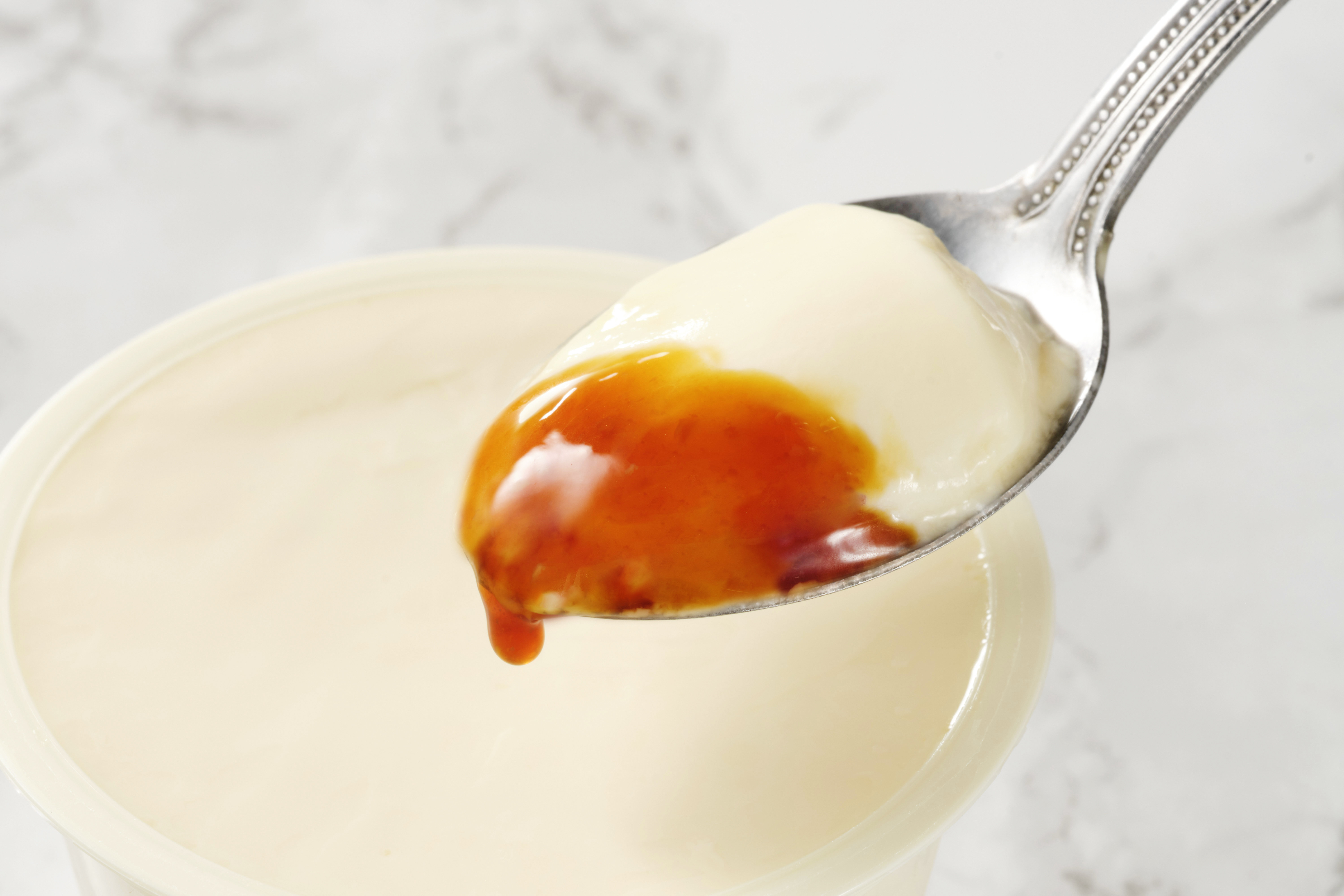 ブーム再来！ほろ苦カラメルと弾力が懐かしい「固めプリン」の人気店キナリノ