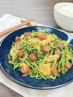 キムチ×ウインナーソーセージの旨辛レシピ14選。簡単食材で絶品グルメ - macaroni