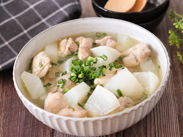 基本からアレンジまで！思わずつくりたくなる「大根スープ 鶏肉スープ」のレシピ集クックパッド