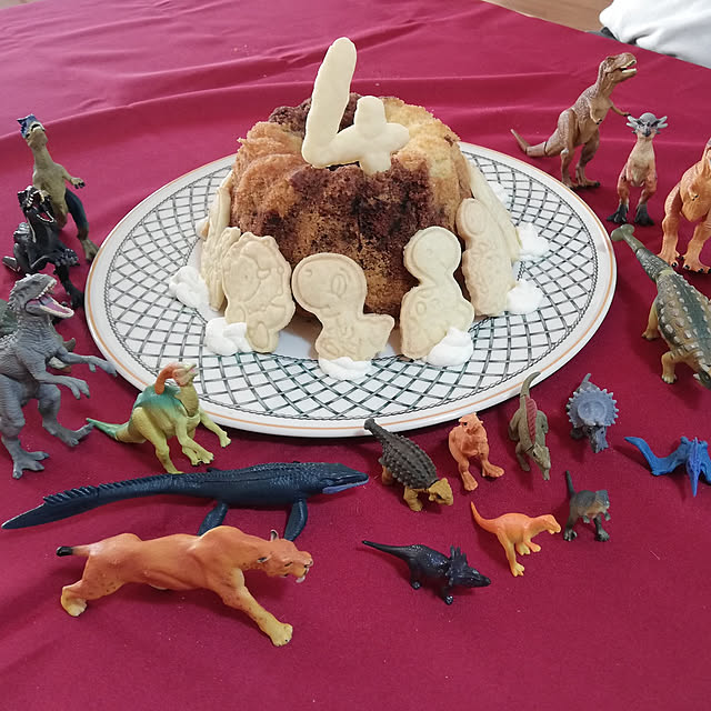 恐竜ケーキ 誕生日 ケーキ バースデーケーキ 4号 シフォンケーキ チョコレート 阪急百貨店 ギフト プレゼント 子供 お祝い フィギュア 福井県立恐竜博物館福井と言えば！の恐竜ケーキ🦖公式 出雲記念館