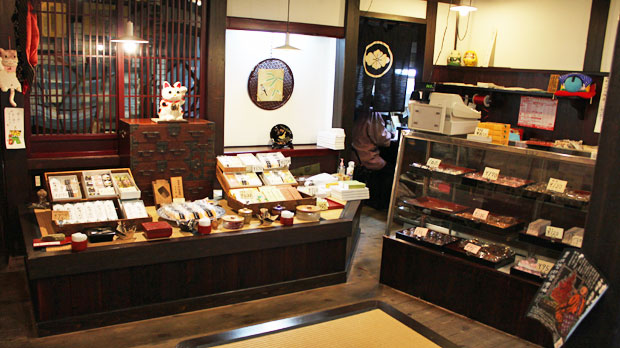 ジャストフィット2！お菓子のプチ戸棚作ってみた - フェリシモ女子DIY部ブログ