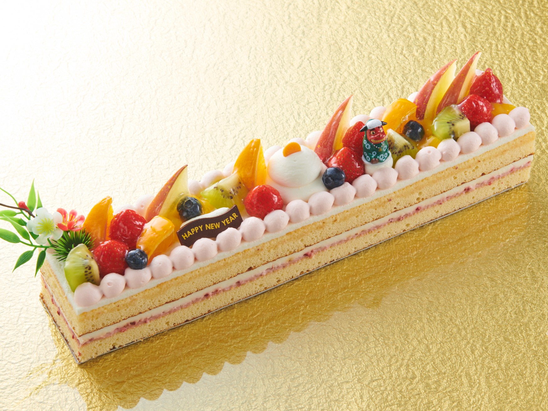 ３種の苺を一つのケーキで！ お知らせシャトレーゼ 館林店