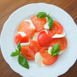 今年の結婚記念日は迫力あるワンポンドステーキ料理を用意してくれました！ – 黒わんこカフェ